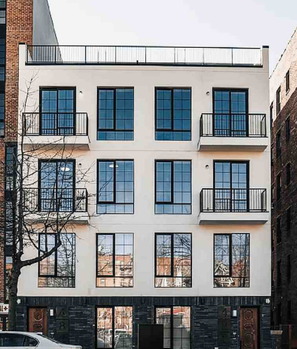 Creating a Seamless Indoor-Outdoor Look with Modern House Window Design