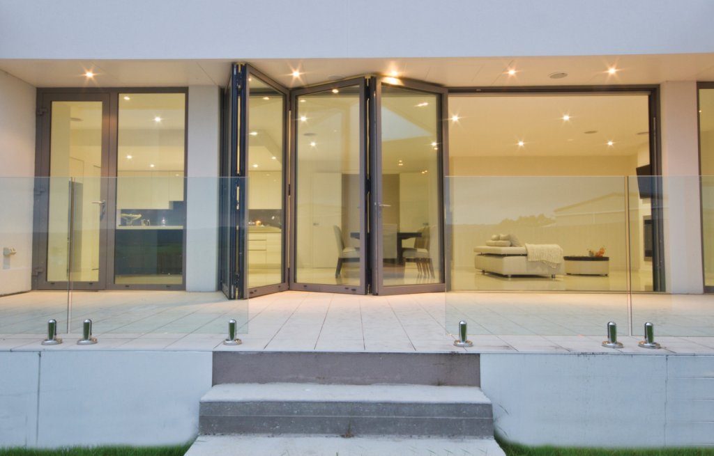 aluminum folding patio doors simpas live better (3)